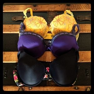 Beautiful, Vibrant Brasieres! Bundle of 3; 34D.